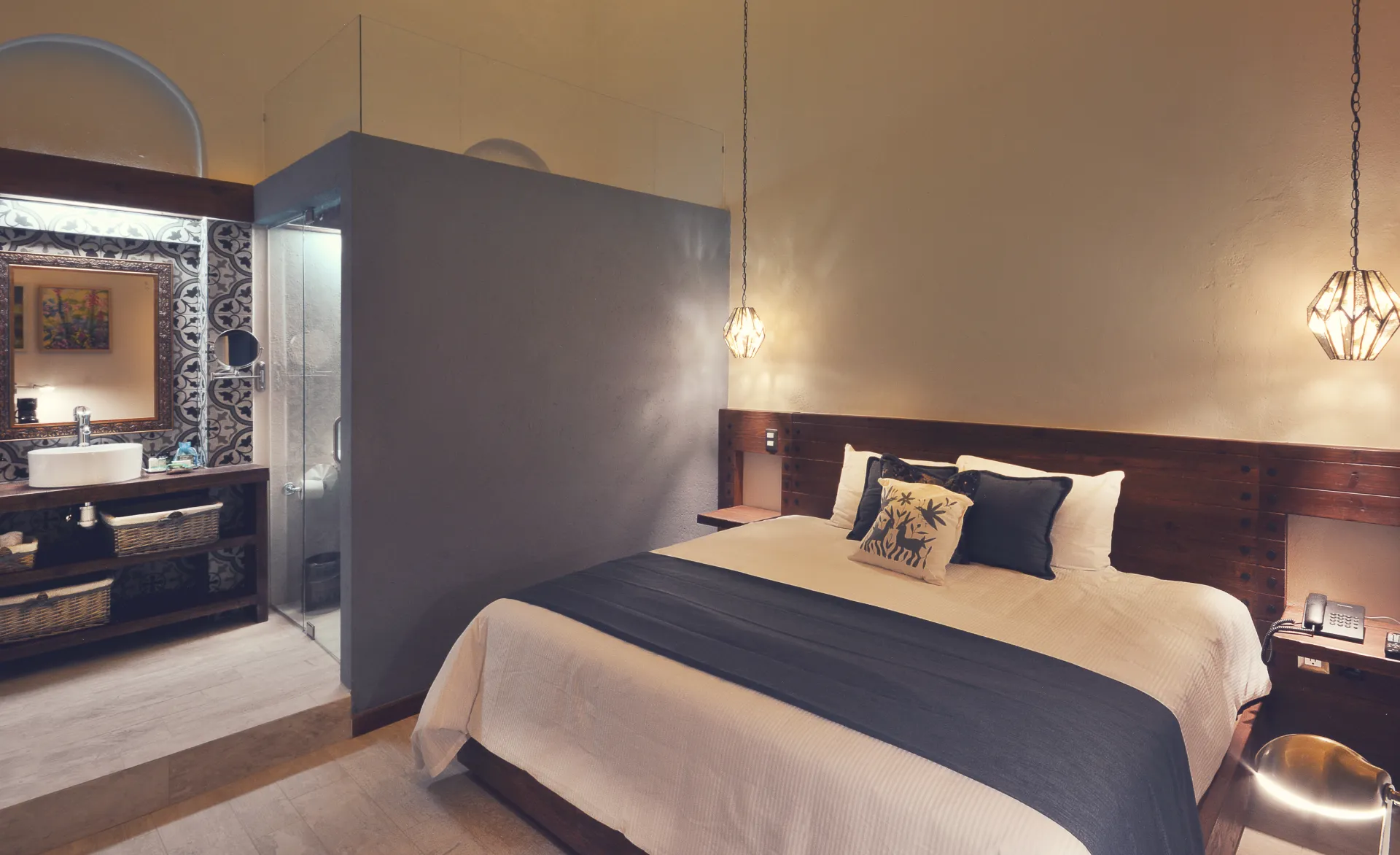 Hotel Casa Altamira por Básico Arquitectura